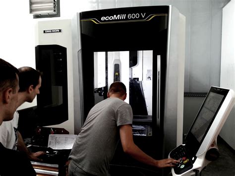 Kurs CNC Operator Programista, szkolenie z programowania CNC .